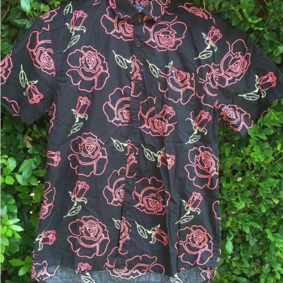 NWT Men's Just Attitude Neon Roses Short Sleeve Button Down Shirt - Picture 1 of 13